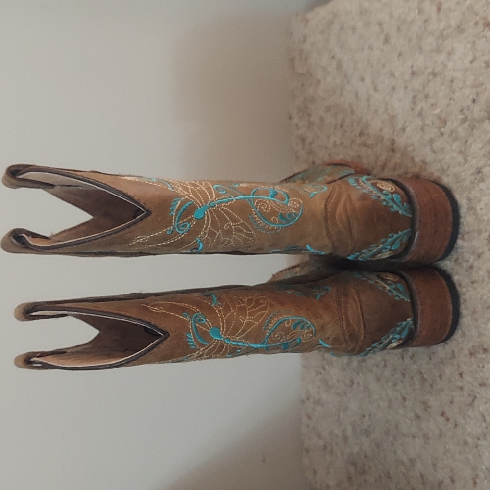 Western boots - Picture 5 of 7